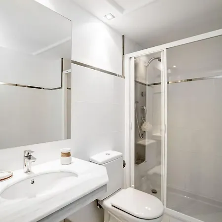 Casares Apartment *